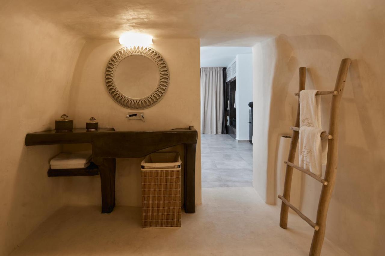 Thermes Luxury Villas And Spa (Adults Only) Megalochori  Exterior foto